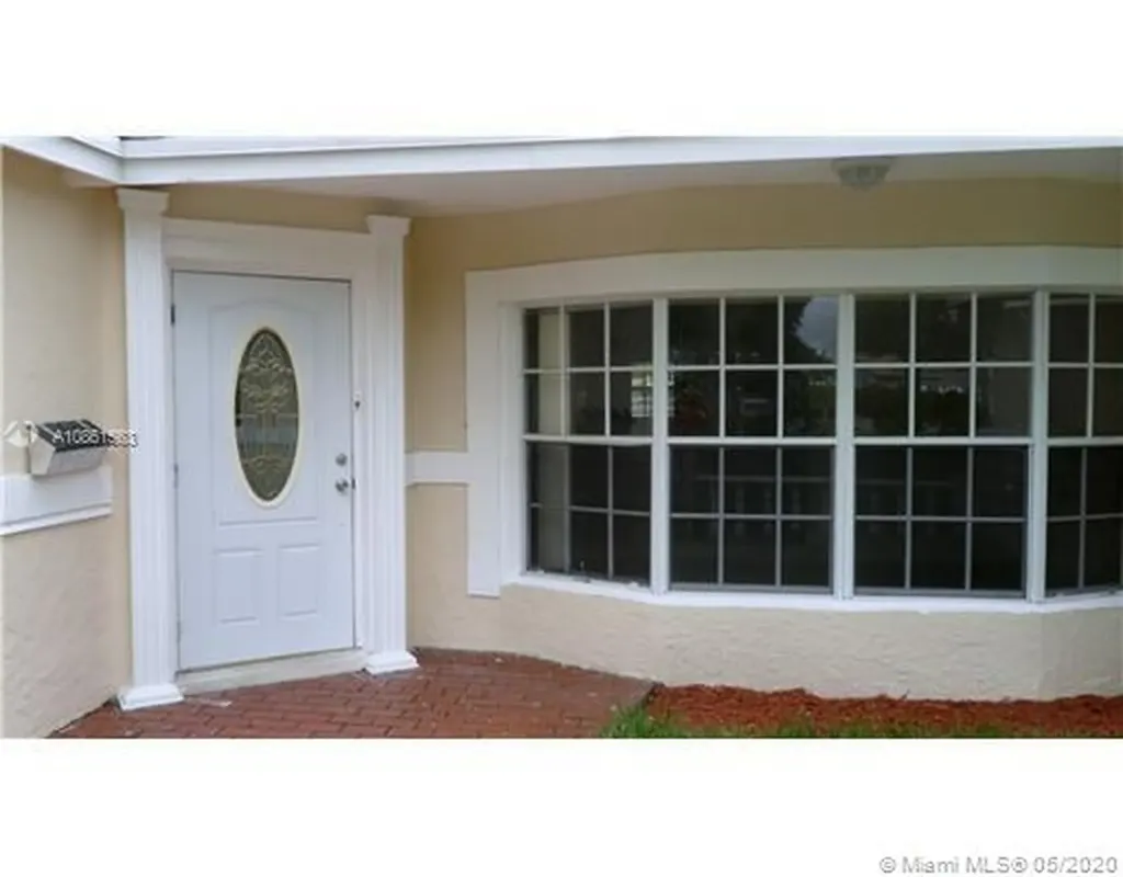 3300 NW 32nd Street Lauderdale Lakes FL 33309