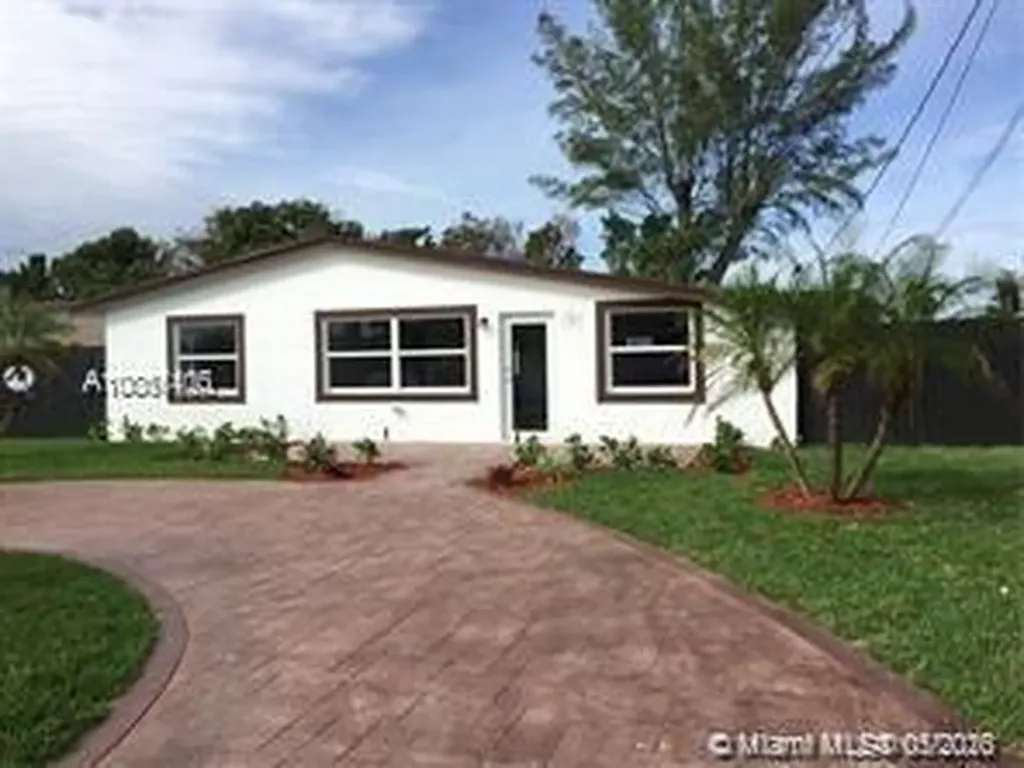 2612 Sunshine Boulevard Miramar FL 33023