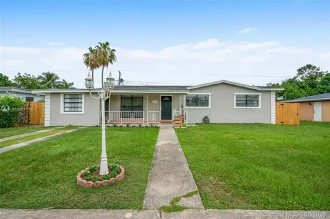 12331 SW 191st Terrace Miami FL 33177