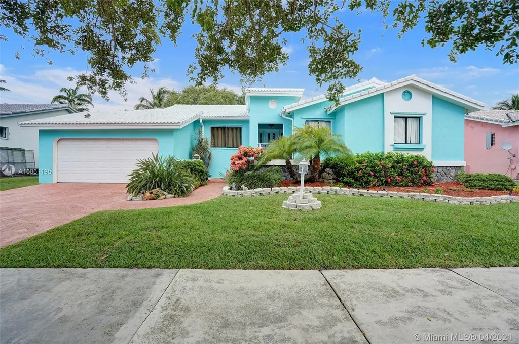 20400 SW 80th Avenue Cutler Bay FL 33189