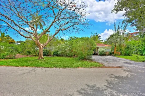 5870 SW 50 Street Miami FL 33155