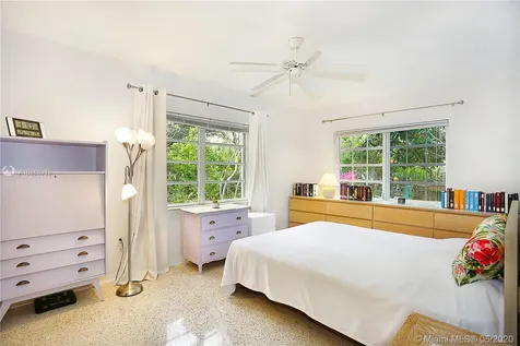 5870 SW 50 Street Miami FL 33155