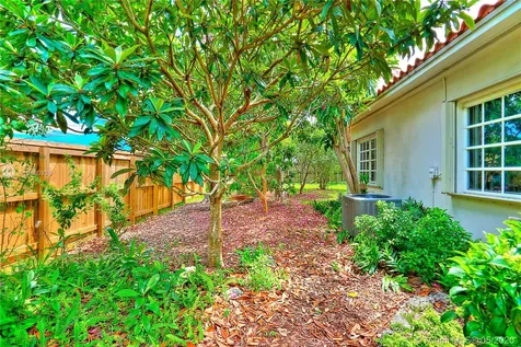 5870 SW 50 Street Miami FL 33155