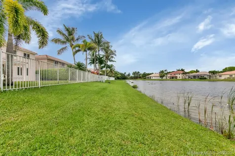 3730 Falcon Ridge Circle Weston FL 33331