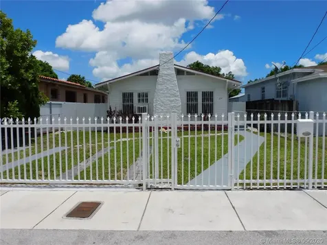 257 NW 58th Avenue Miami FL 33126