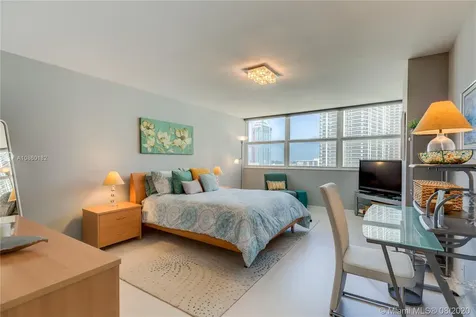 1904 S Ocean Drive Hallandale Beach FL 33009