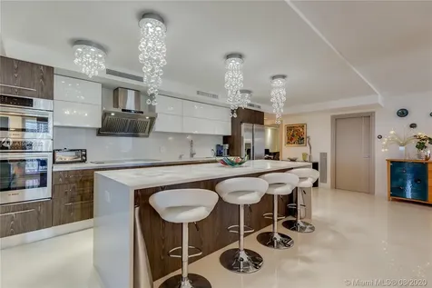 1904 S Ocean Drive Hallandale Beach FL 33009