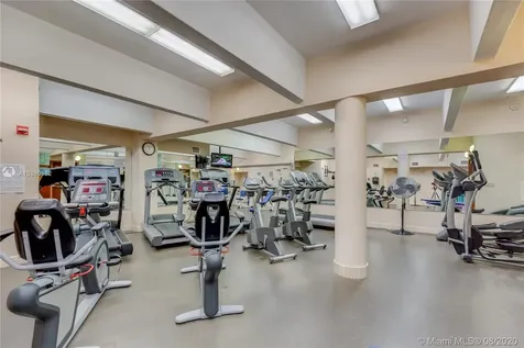1904 S Ocean Drive Hallandale Beach FL 33009