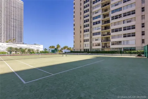 1904 S Ocean Drive Hallandale Beach FL 33009