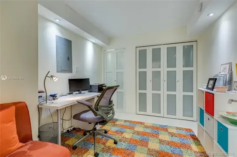 1904 S Ocean Drive Hallandale Beach FL 33009