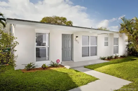 2970 NW 192nd Street Miami Gardens FL 33056
