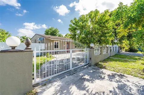 775 Sultan Avenue Opa-Locka FL 33054