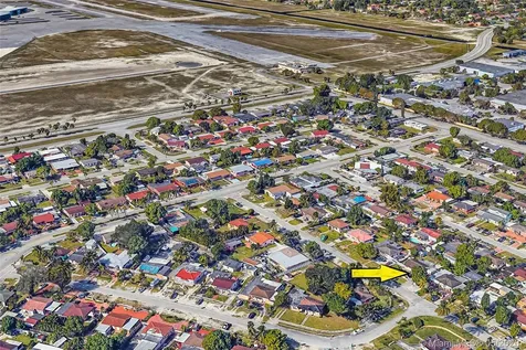 775 Sultan Avenue Opa-Locka FL 33054