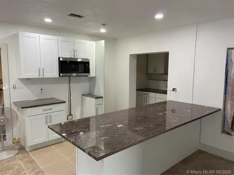 3852 NW 176th Terrace Miami Gardens FL 33055