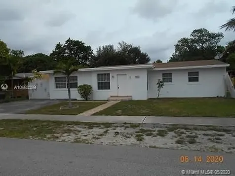 4351 NW 171st Street Miami Gardens FL 33055