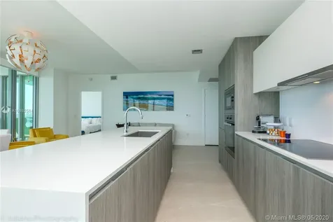 2900 NE 7th Avenue Miami FL 33137
