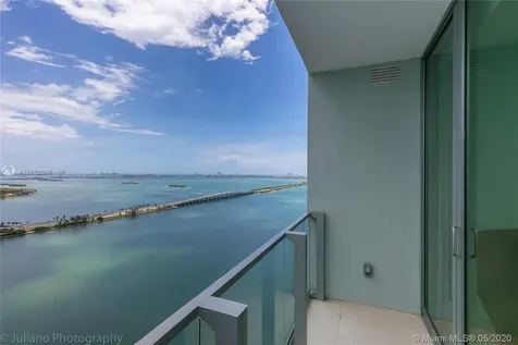 2900 NE 7th Avenue Miami FL 33137