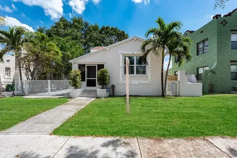 2254 SW 17th Street Miami FL 33145