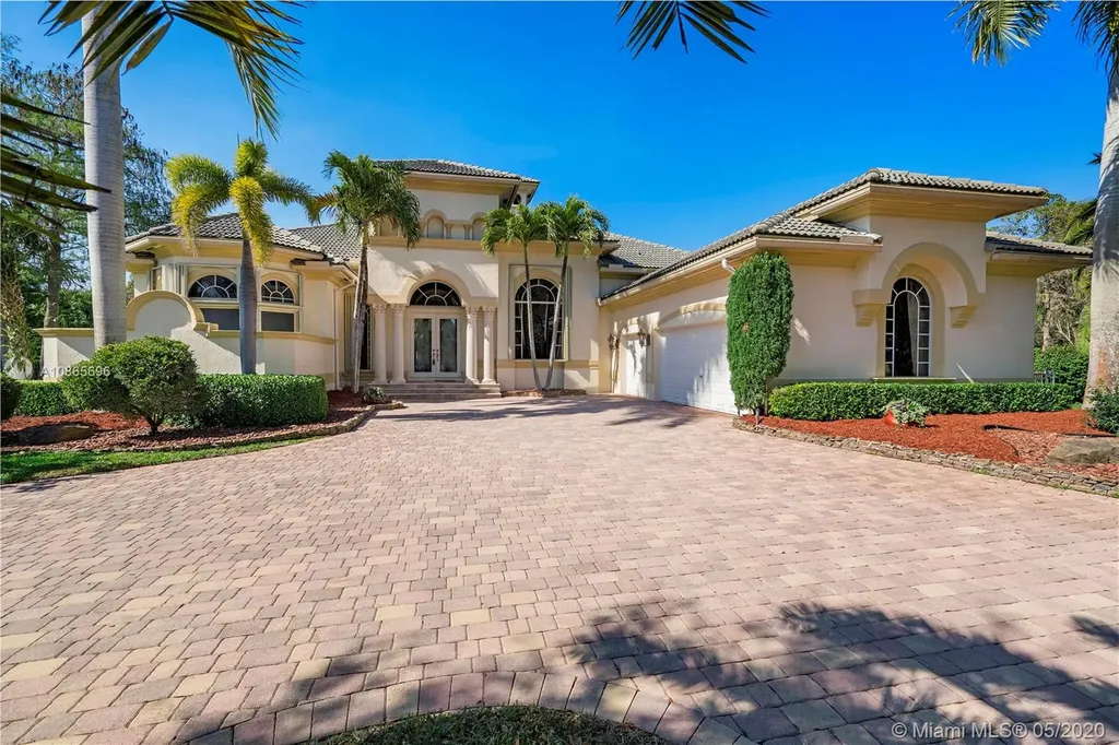 6288 NW 92nd Avenue Parkland FL 33067