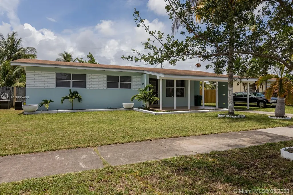 19810 Christmas Road Cutler Bay FL 33157