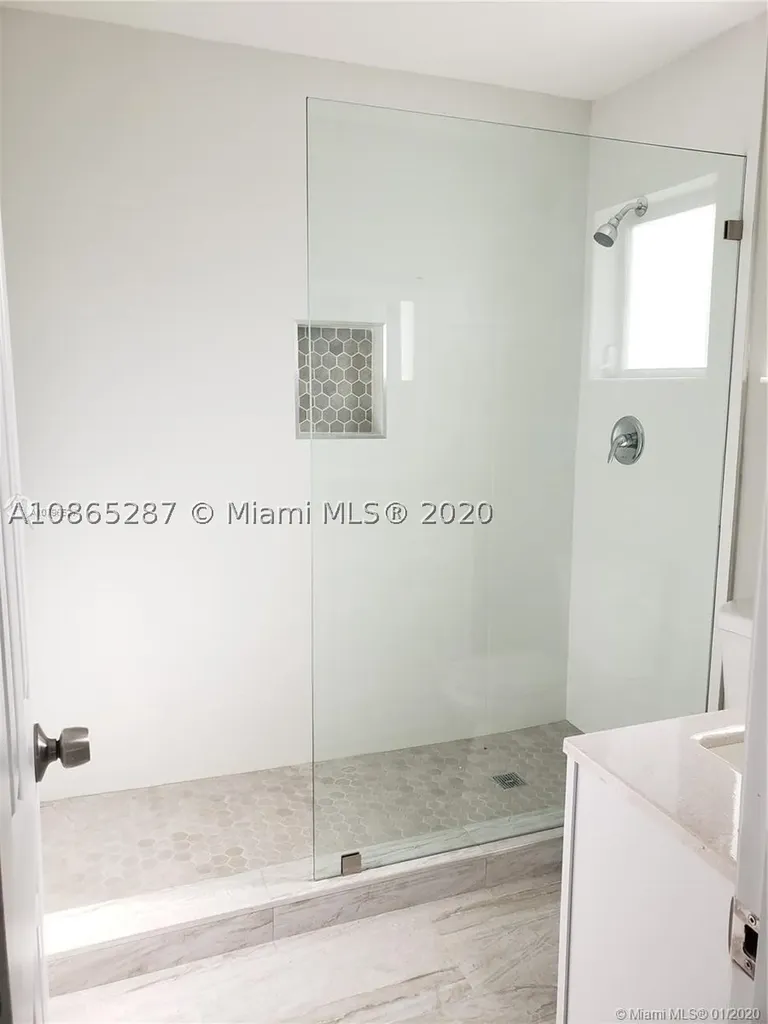 2750 NW 4th Avenue Pompano Beach FL 33064