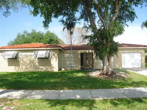 10950 SW 105th Avenue Miami FL 33176