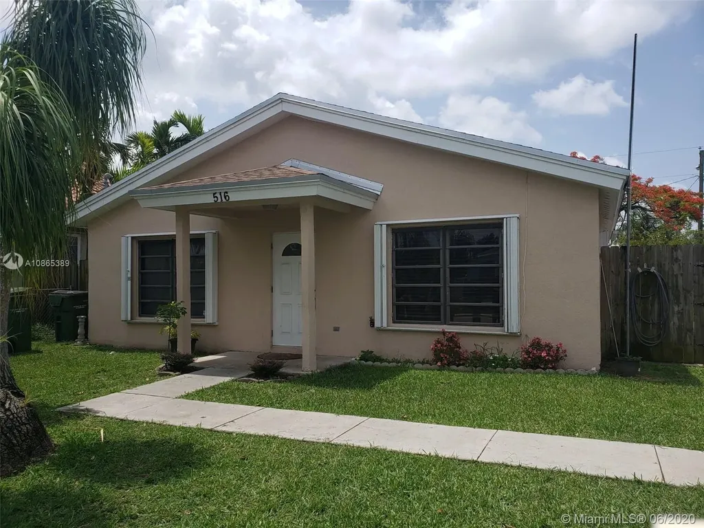 516 NW 7th Street Homestead FL 33030