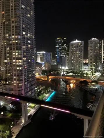 690 SW 1st Court Miami FL 33130