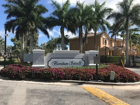 947 NE 41st Place Homestead FL 33033