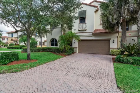 5915 NW 117th Drive Coral Springs FL 33076