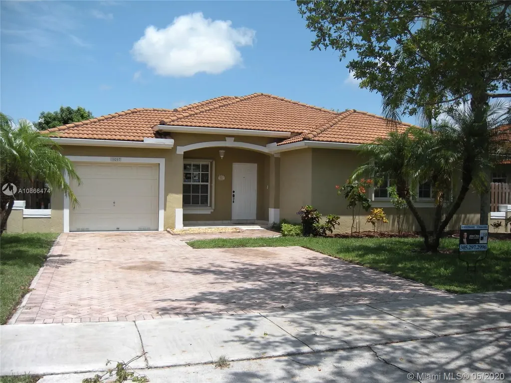 10207 SW 161st Avenue Miami FL 33196
