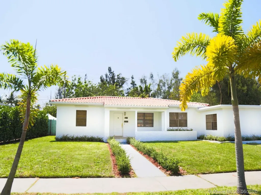 5100 SW 69th Avenue Miami FL 33155