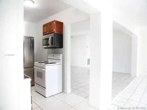 5100 SW 69th Avenue Miami FL 33155