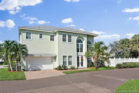 807 Xanadu Place Jupiter FL 33477