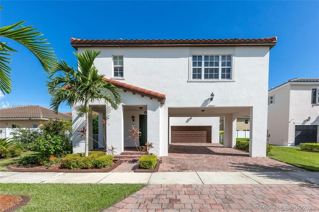 16957 SW 92nd Street Circle Miami FL 33196