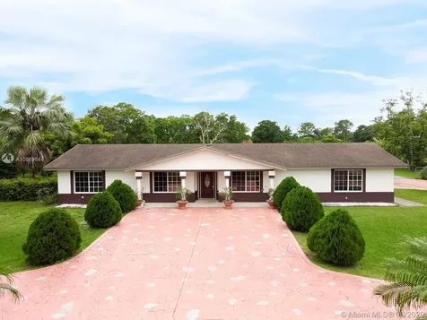 4661 SW 128th Ave, Southwest Ranches FL 33330