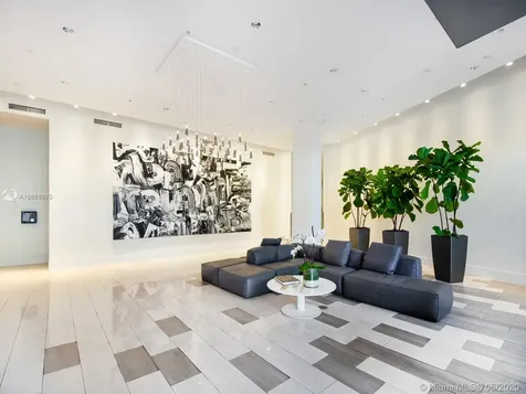 2001 Meridian Avenue Miami Beach FL 33139