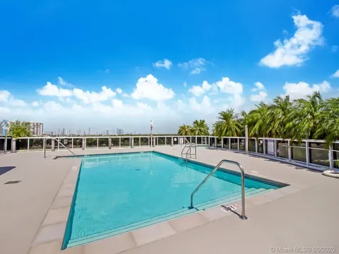 2001 Meridian Avenue Miami Beach FL 33139