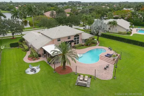 11070 SW 38th Drive Davie FL 33328
