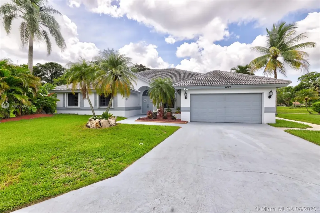 7824 NW 83rd Street Tamarac FL 33321