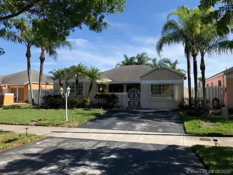 3050 NW 203rd Terrace Miami Gardens FL 33056