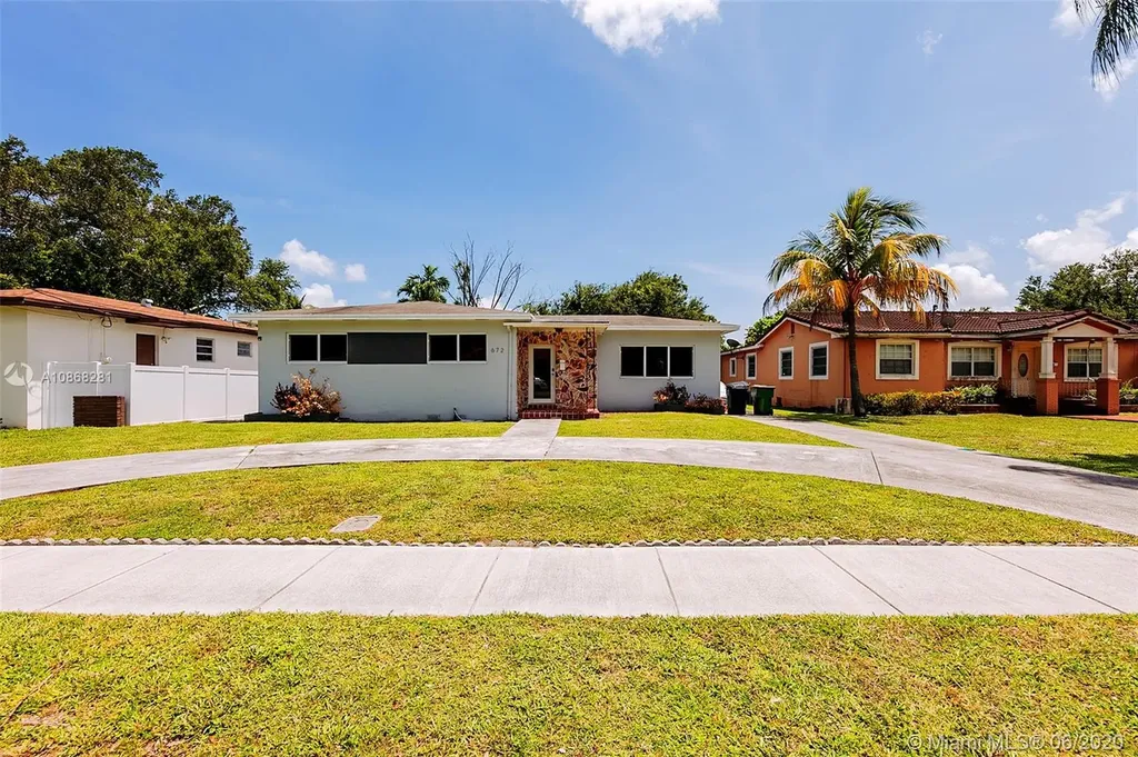 672 NE 144th Street North Miami FL 33161