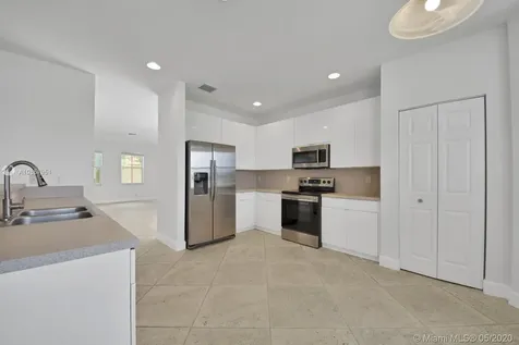 892 Tulip Circle Weston FL 33327