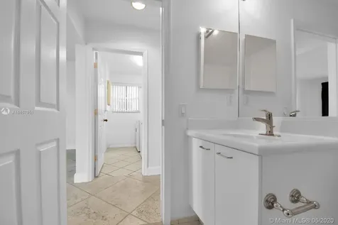 892 Tulip Circle Weston FL 33327