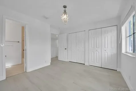 892 Tulip Circle Weston FL 33327