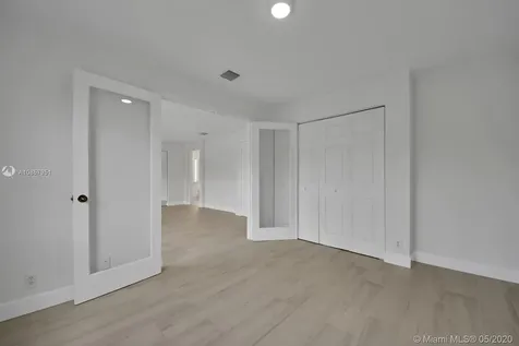 892 Tulip Circle Weston FL 33327