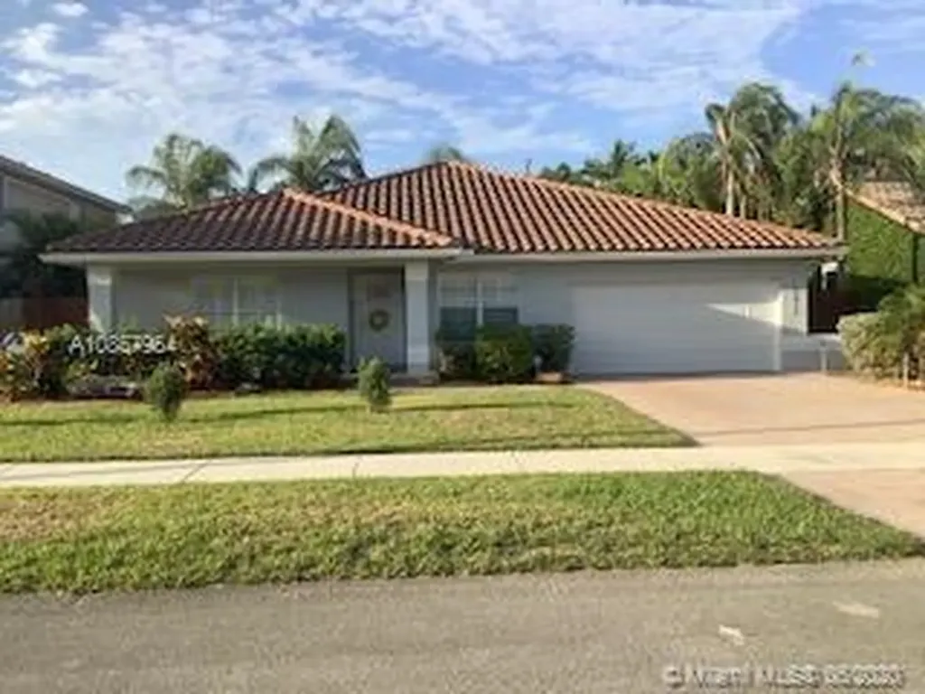 15472 SW 148th Street Miami FL 33196