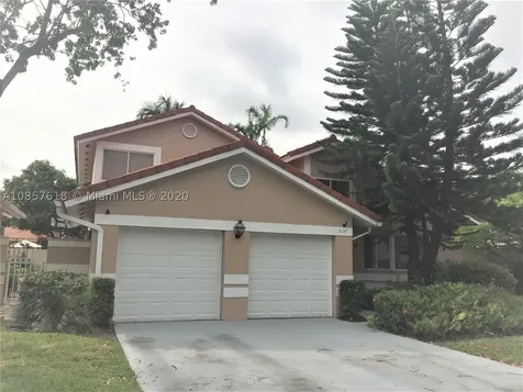18137 NW 61st Place Hialeah FL 33015