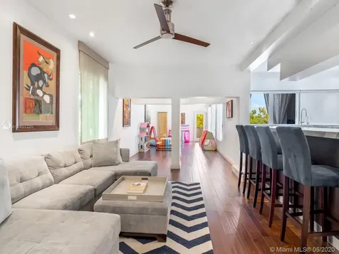 275 Costanera Road Coral Gables FL 33143