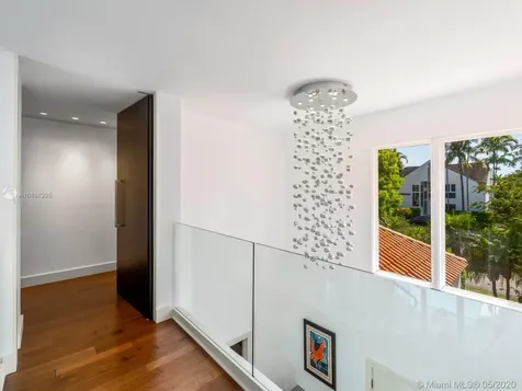 275 Costanera Road Coral Gables FL 33143